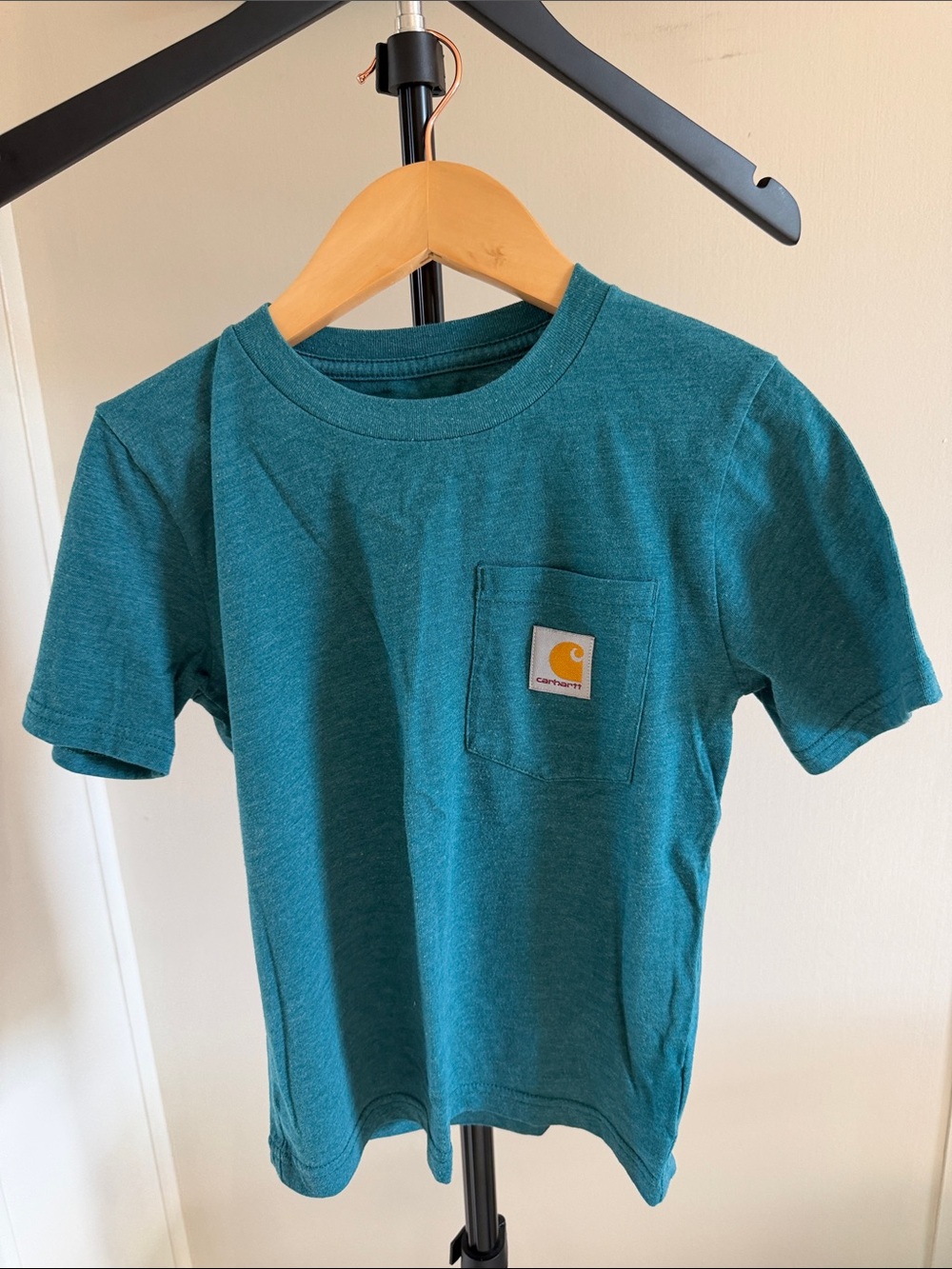 Carhartt Boys Teal Pocket T-Shirt Size 6 – Worn Once